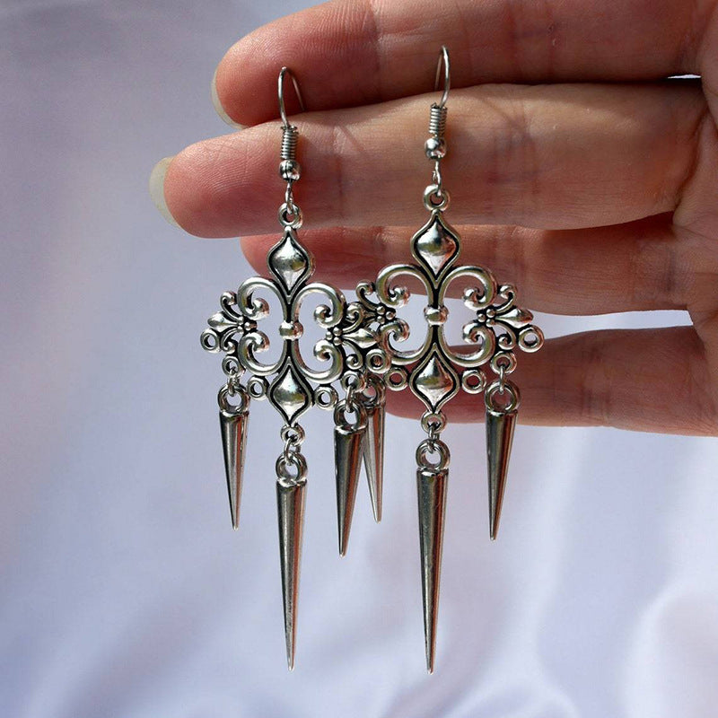 Long Tassel Ear Hooks With A Minimalist High-end Light-luxury And Vintage Vibe